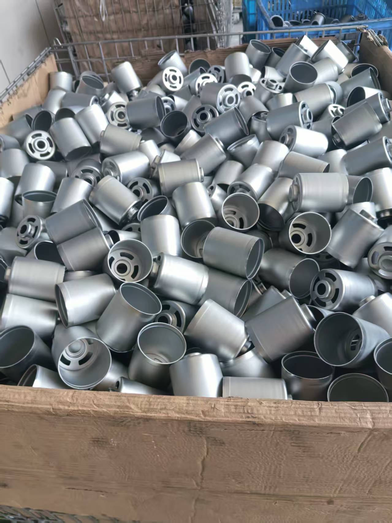 Xưởng dập thông minh Yaodong cho bao vây chính thức bắt đầu sản xuất, đánh dấu một cột mốc mới trong việc cải thiện chất lượng và nâng cao hiệu quả